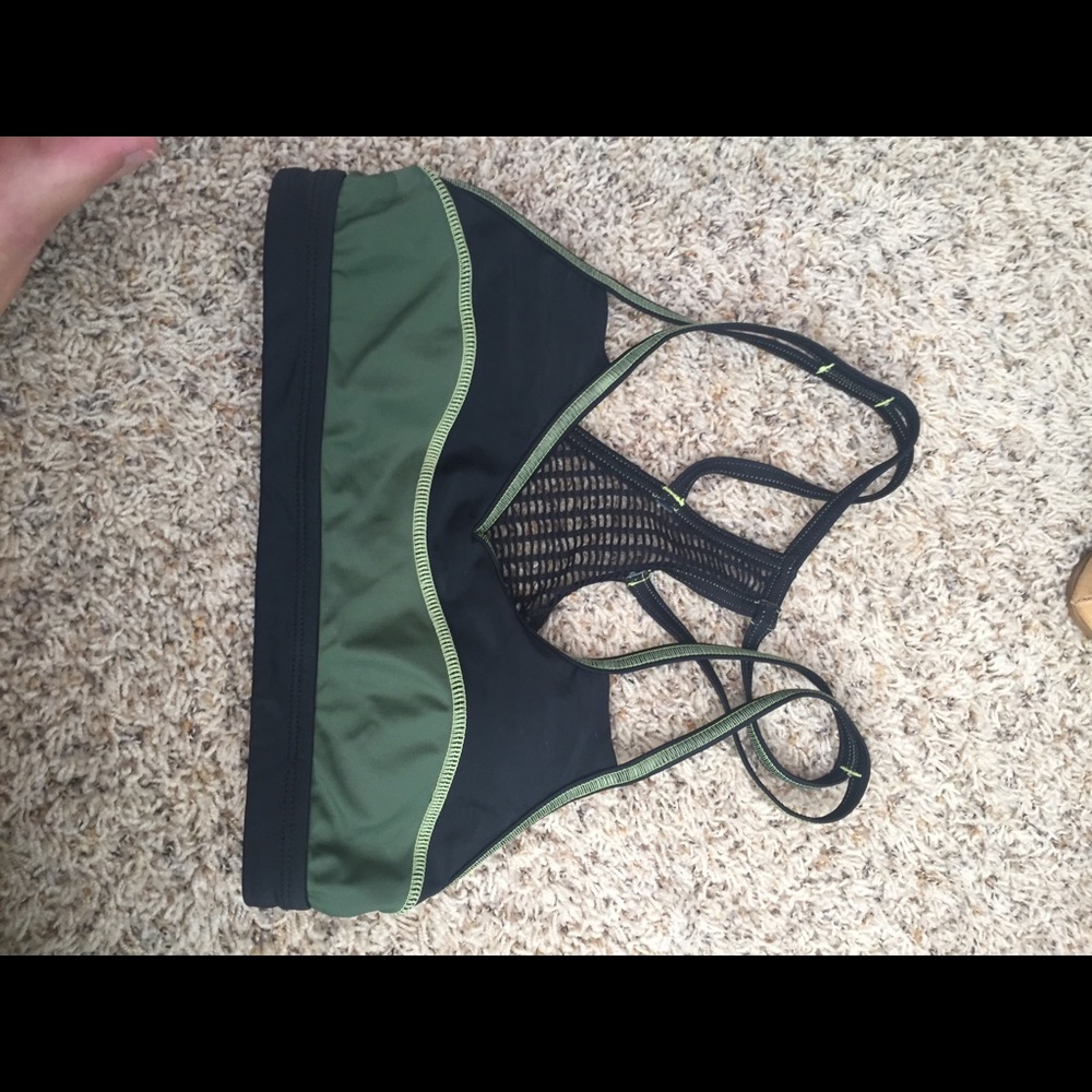 Bikini top